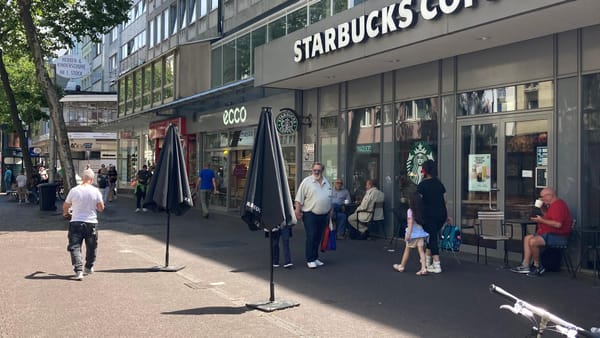Starbucks Umsatzkrise: droht der Kaffee-Kollaps?
