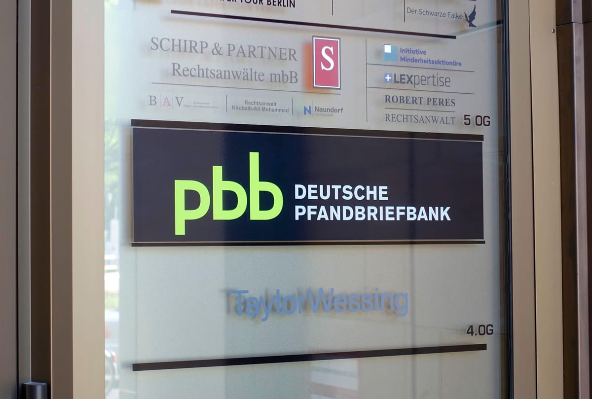 Turbulenzen am Horizont: Deutsche Pfandbriefbank kappt Gewinnerwartungen