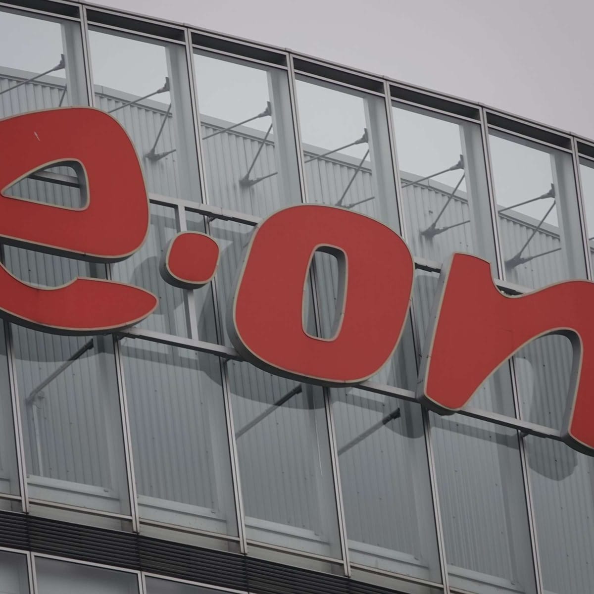 Eon schockt Fernwärme-Kunden mit Zuschlag von 3000 Euro