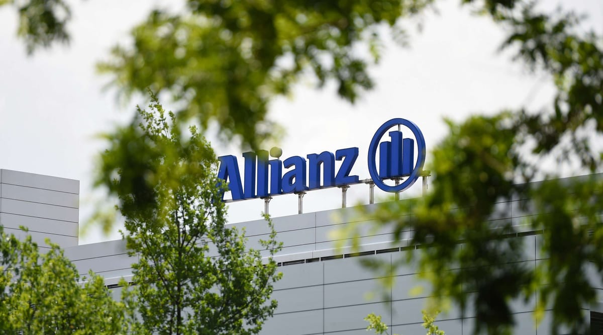 Gewitterwolken über der Allianz: Naturkatastrophen drücken Quartalsgewinn