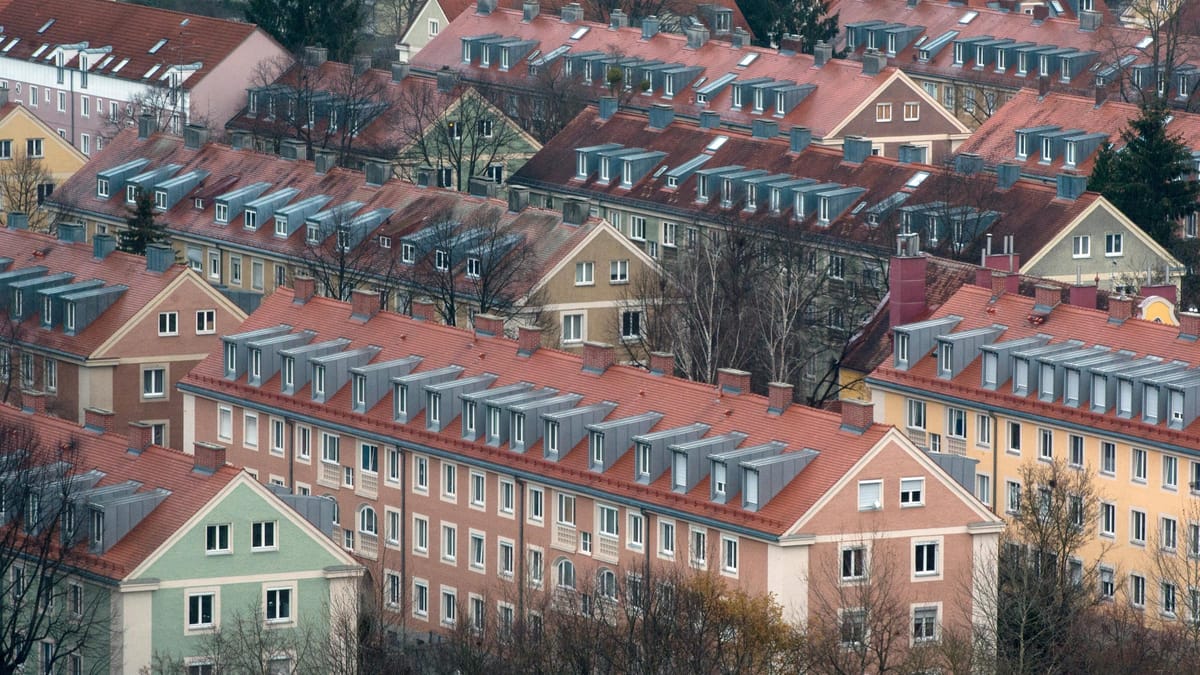 Deutschlands Immobilienmarkt: Tiefer Fall, aber Hoffnung am Horizont