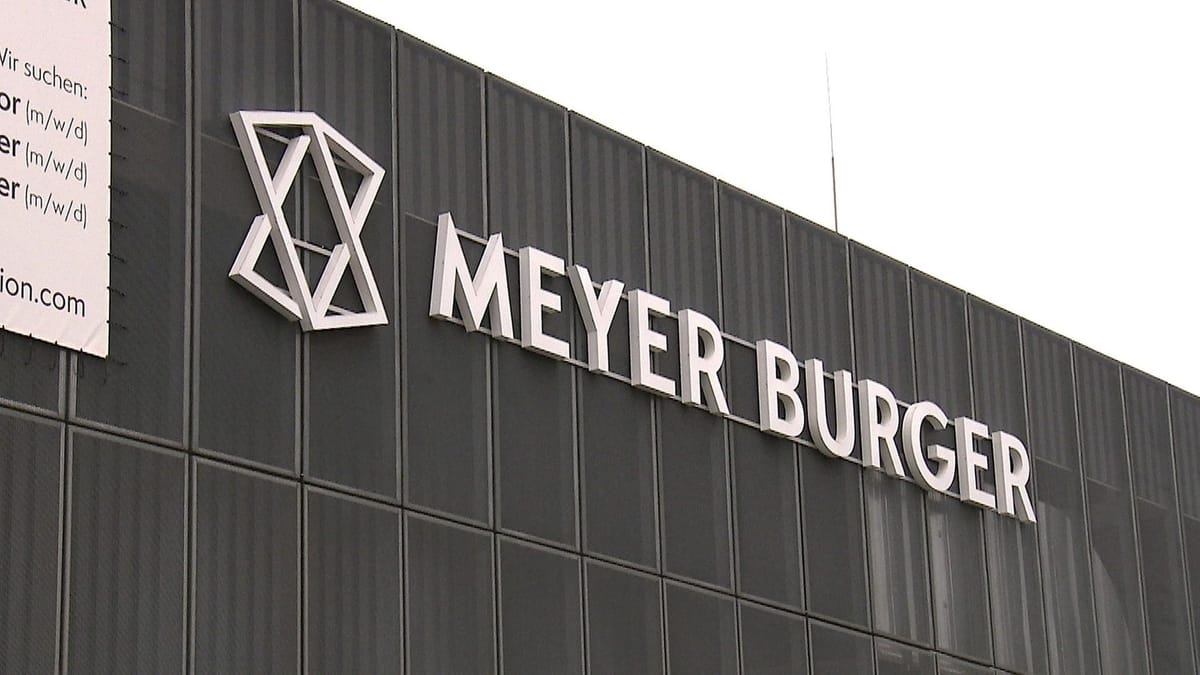 Meyer Burger am Scheideweg: Droht das Aus für die deutsche Solarmodulproduktion?