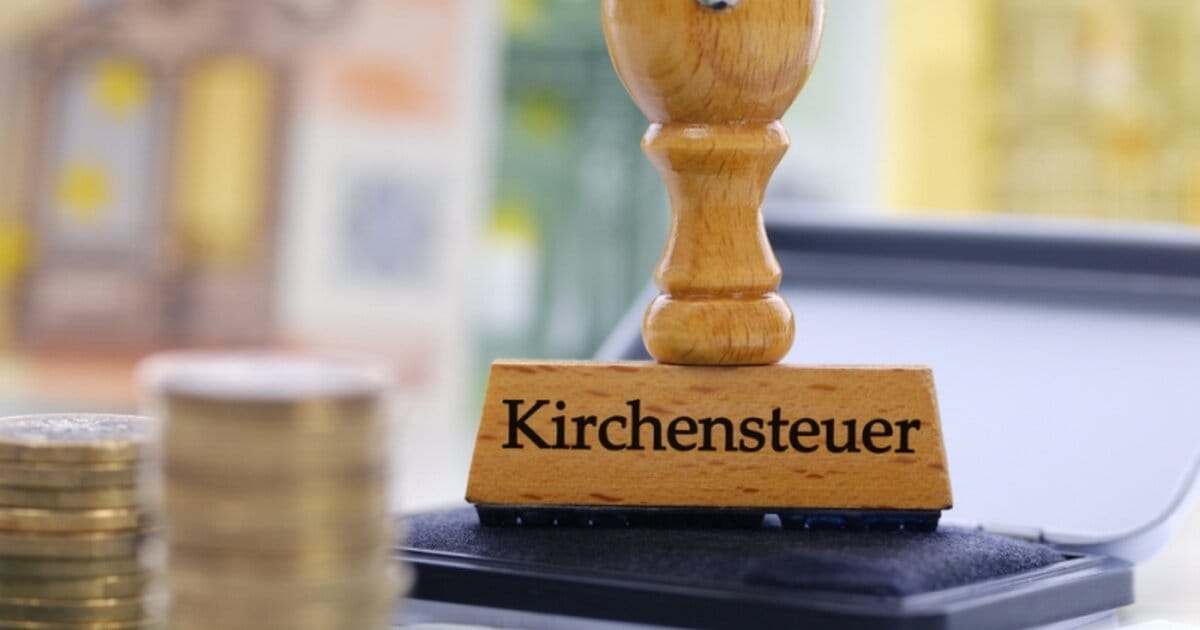 Kirchensteuer clever optimieren: Mehr Geld in der Tasche ohne Austritt