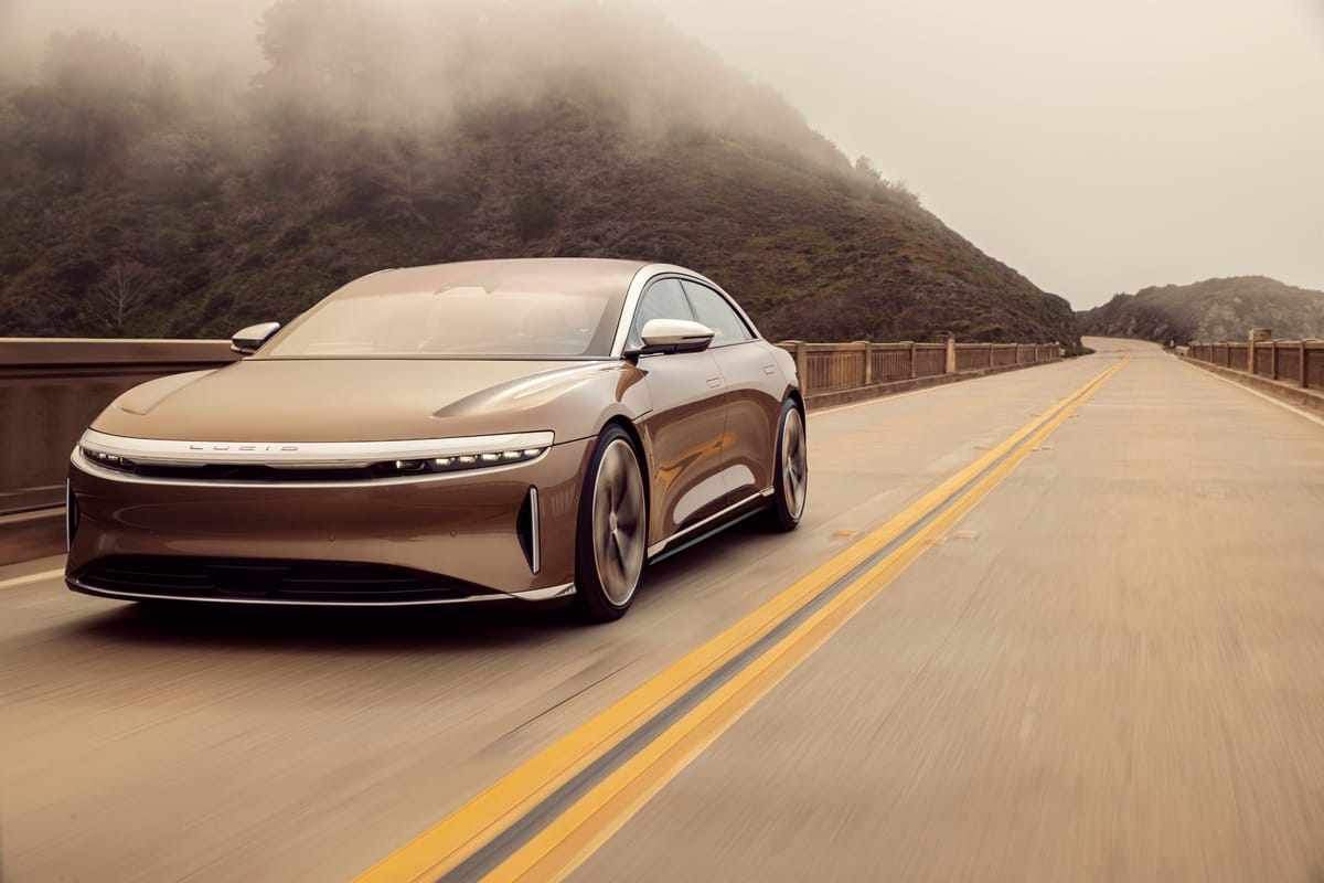 Lucid Motors: Umsatzwachstum trotz anhaltender Verluste