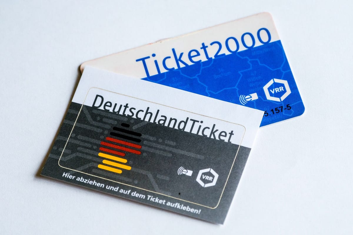 Zwischen Sparzwang und Mobilitätswende: Das Ringen um das Deutschlandticket