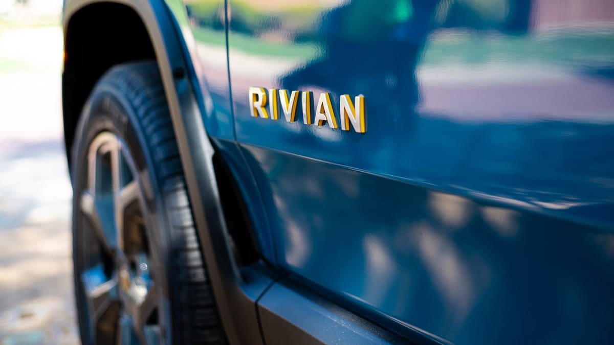 Elon Musk fragt sich: Wie passt VWs Milliarden-Deal mit Rivian zum Sparkurs?