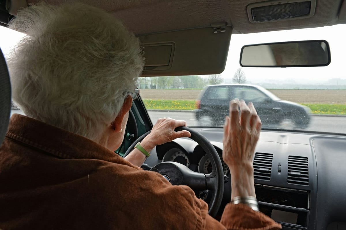 Mythos unsichere Senioren: Warum ältere Autofahrer besser sind als ihr Ruf