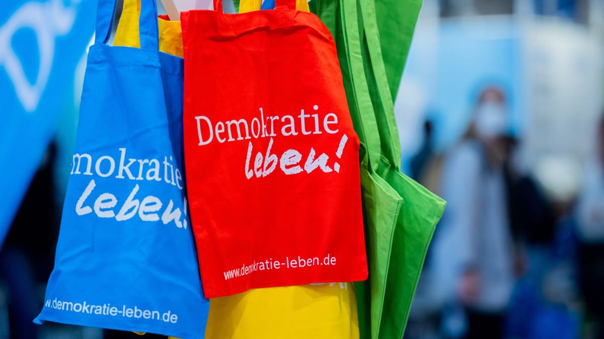 Wohin die Millionen aus dem Bundesprogramm „Demokratie leben“ wirklich fließen