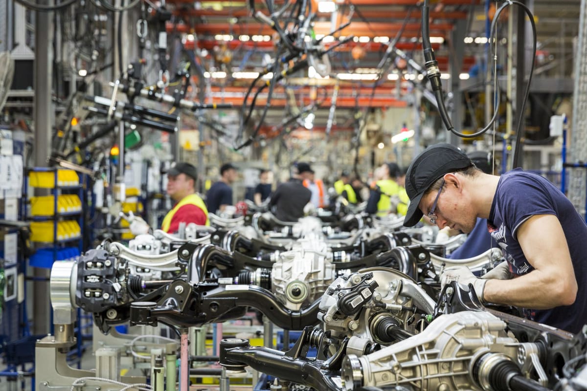 Thyssenkrupp streicht 1800 Stellen in der Autosparte – ein Warnsignal für die Branche?