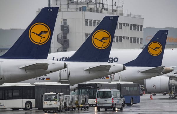 Turbulenzen am Himmel der Lufthansa: Analystenwarnung setzt Aktien unter Druck!