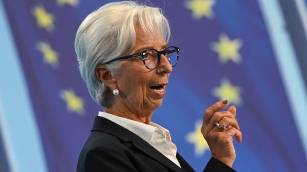 Finanzbombe in Davos geplatzt: Lagarde nimmt Märkten die Zinsfantasien!