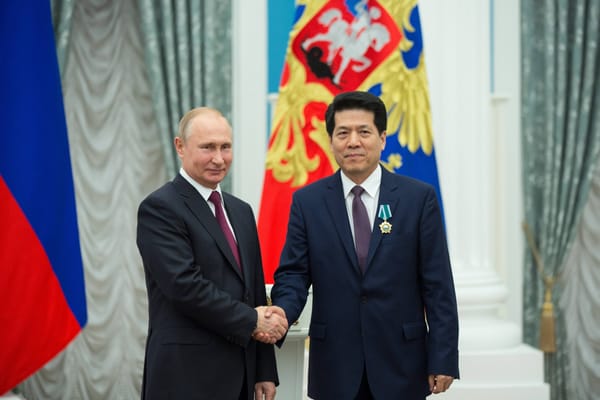 Diplomatie oder Doppelspiel? Chinas neuer Vermittlungsversuch im Ukraine-Konflikt