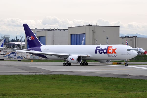 Ist FedEx das neue Amazon? Gewinne durch die Decke! Jetzt kaufen?
