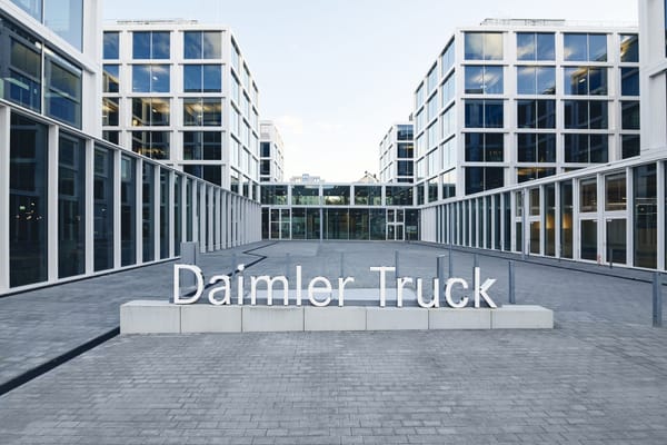 Daimler Truck nimmt finanziellen Rückschlag in China hin