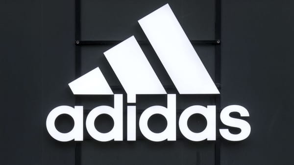 Adidas vs. Nike: Ein Rennen um Milliarden