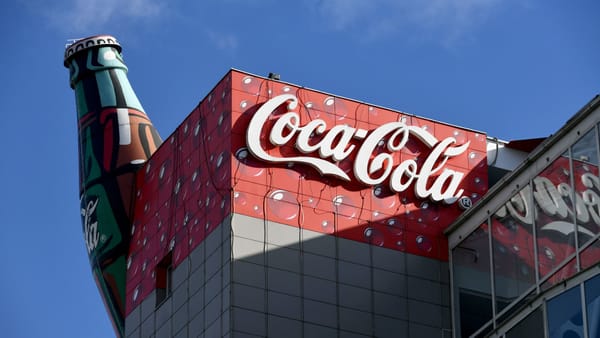 Top 10 Dividendenaktien 2024 -Coca-Cola, der Dauerbrenner mit sprudelnder Dividende