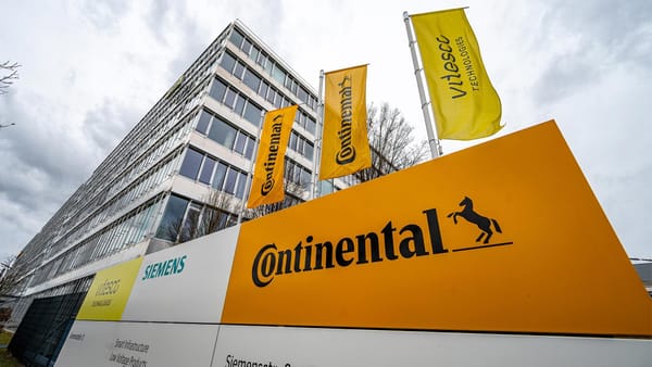 Continental übertrifft Gewinnerwartungen, korrigiert jedoch Umsatzprognosen