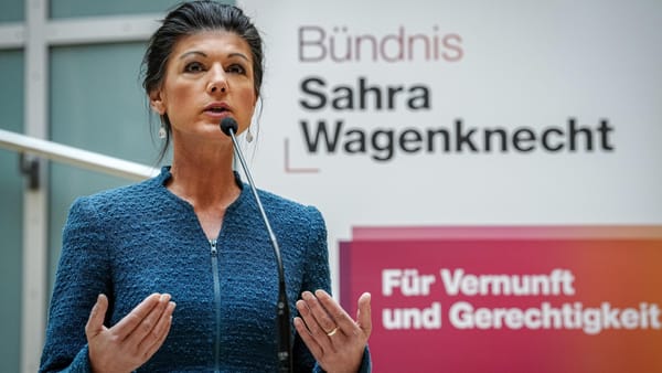 Wagenknecht warnt vor Déjà-vu der DDR-Endzeit