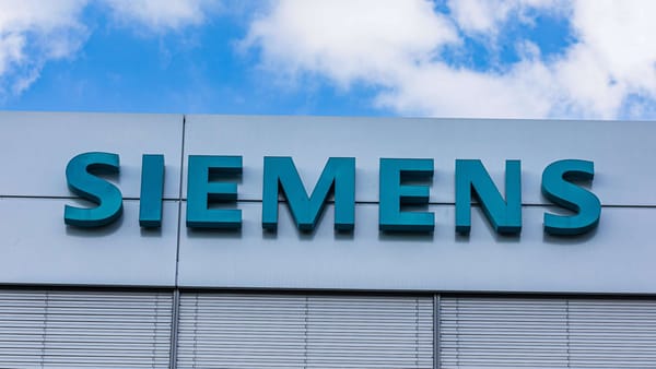 Siemens korrigiert Wachstum nach unten – Aktie bleibt trotzdem stabil