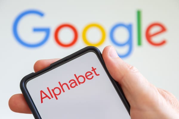 Alphabet überrascht Wall Street: Google-Mutter meldet kräftiges Gewinnplus