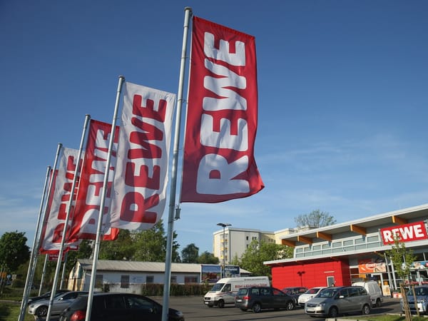 Rewe revolutioniert den Supermarkt: Wie künstliche Intelligenz das Einkaufen verändert