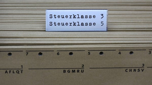 Steuerklassen 3 und 5 vor dem Aus: Was Ehepaare ab 2030 erwartet