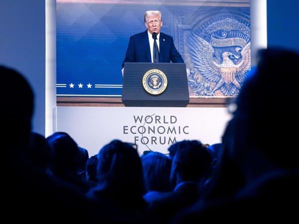 Wie der US-Präsident in Davos mit niedrigeren Ölpreisen den Ukraine-Krieg beenden will